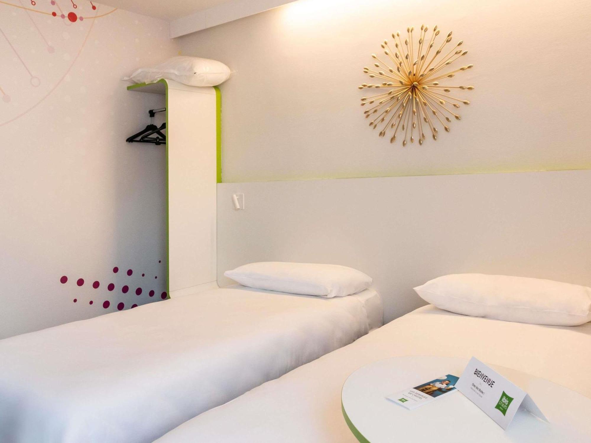 ibis Styles Fougeres Hotel Beaucé Eksteriør billede